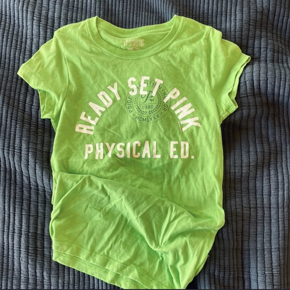 Y2K Vintage Victoria’s Secret PINK tee